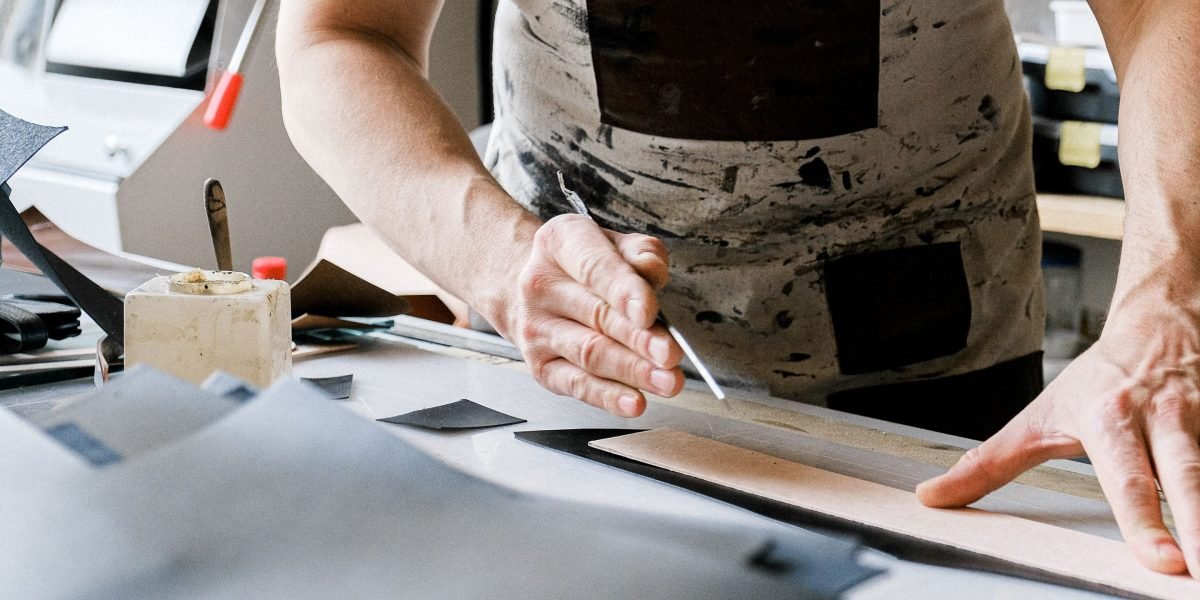 Illustrates the ease of customizing website templates to reflect a unique brand identity.