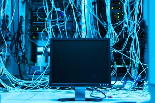 Select the Best Web Hosting for Small Business in 2026