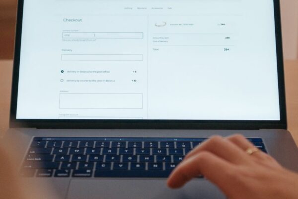 Web Address Explained: URL, Domain, Hosting, and DNS for Businesses